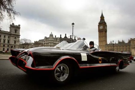 450x350-batmobile440.jpg